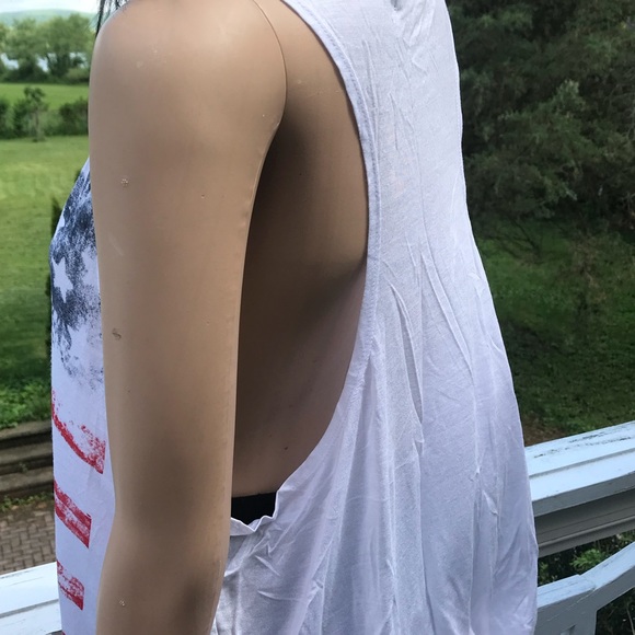  SALEAmerica Flag Graphic Tee - Picture 3 of 7